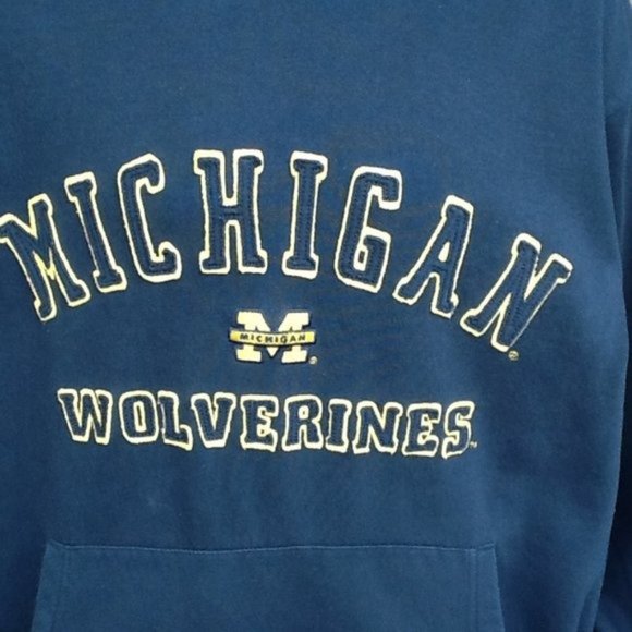 Michigan Men's Foot Locker Blue Hoodie Sz. Large - Picture 3 of 5
